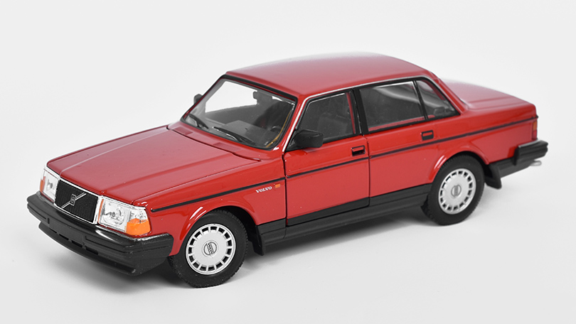 Volvo 240 GL 1986 1:24 - Welly