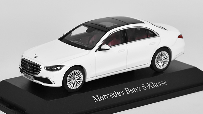 Mercedes S-Class (V223) 1:43 - Norev