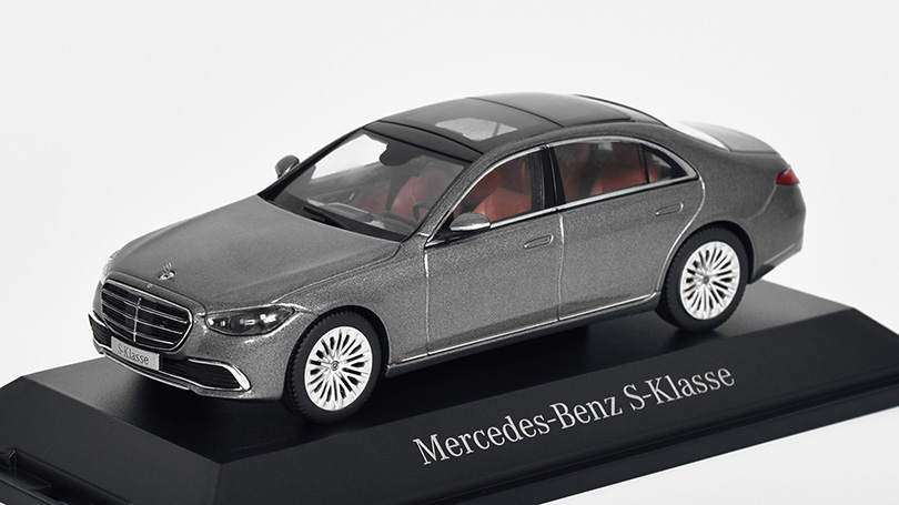 Mercedes S-Class  V223 1:43 - Norev