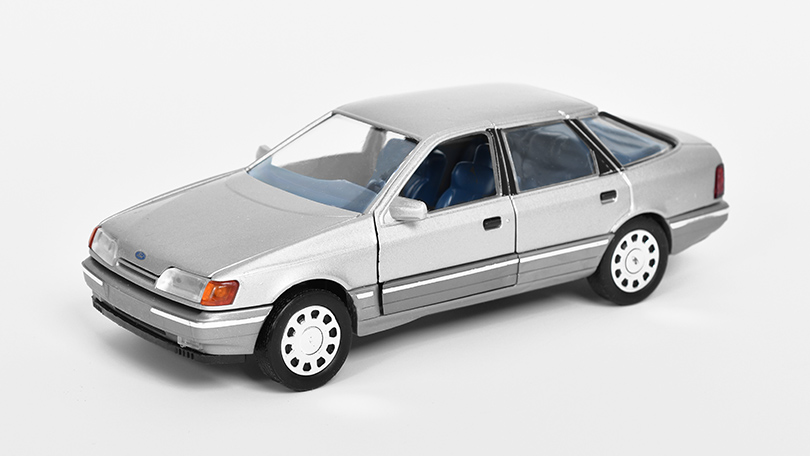 Ford Scorpio LHD 1989 1:25 - Schabak Modell Pozor na popis!