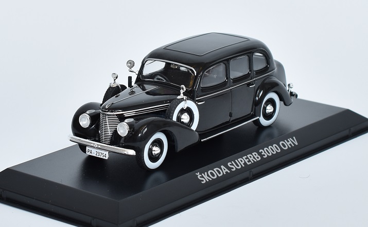 Škoda SUPERB 3000 OHV 1:43 DeAgostini Kaleidoskop časopis s modelem #30