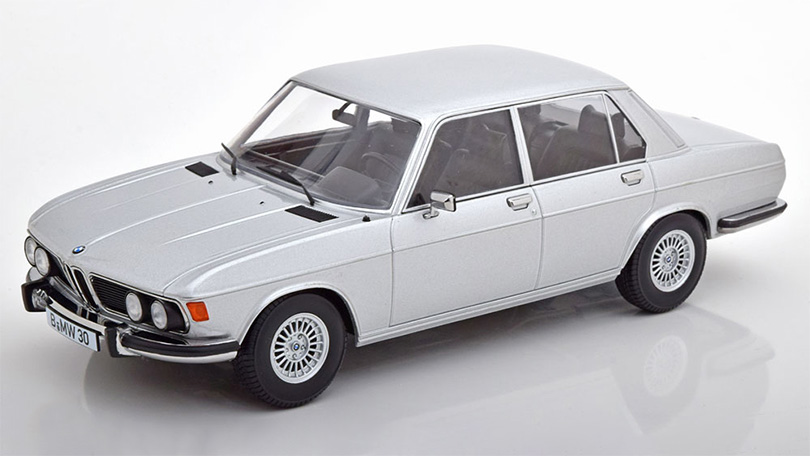 BMW 3.0S E3 MKII 1971 1:18 - KK-Scale