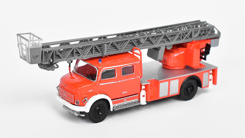 Mercedes-Benz L 1519 DLK 30 1972 Feuerwehr 1:87 - Brekina