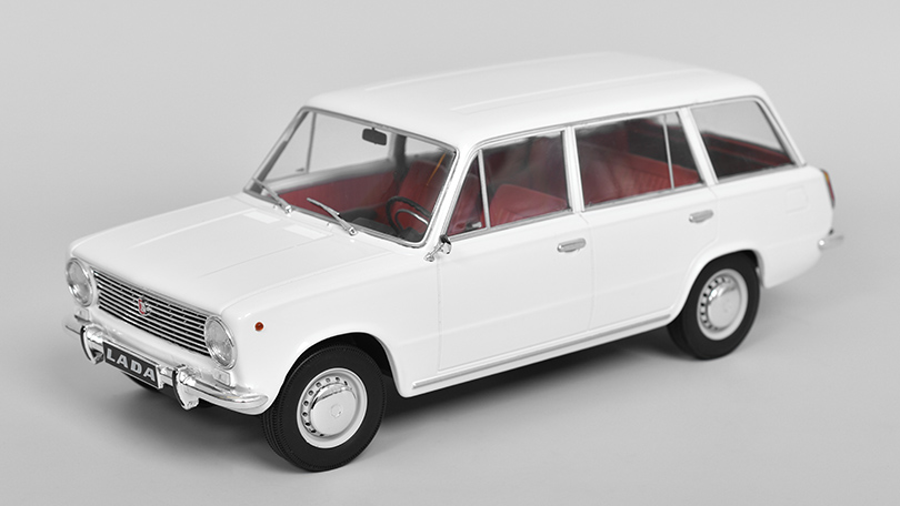 LADA 1200 VAZ-2102 - 1970 1:18 -TRIPLE9