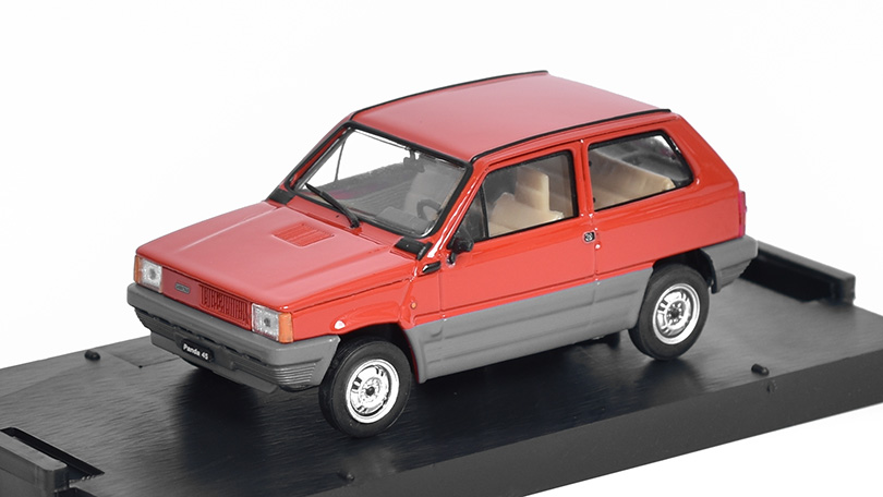 Fiat Panda 45 1a serie 1980 1:43 - Brumm 