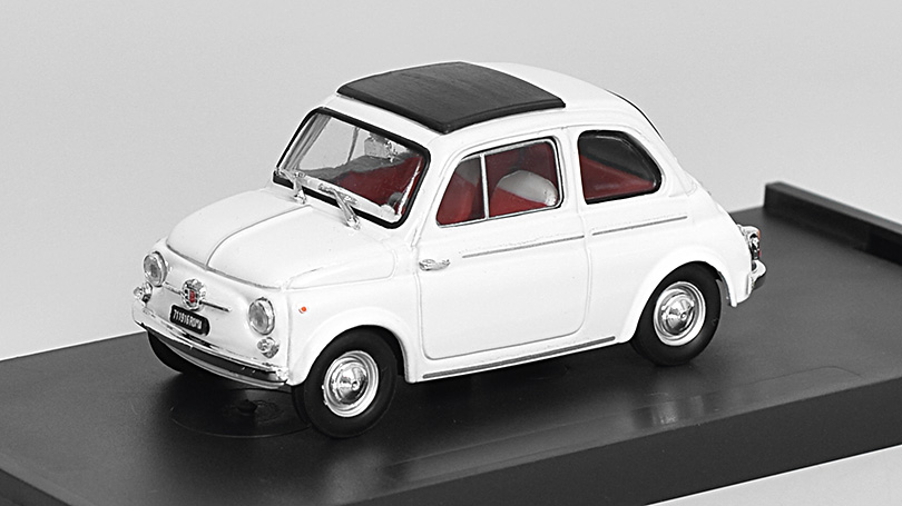 Fiat 500D Nuova Closed 1964-1967 1:43 - Brumm 