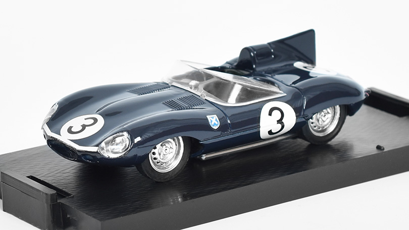 Jaguar D type #3 Winner 24h Le Mans 1957 1:43 - Brumm 