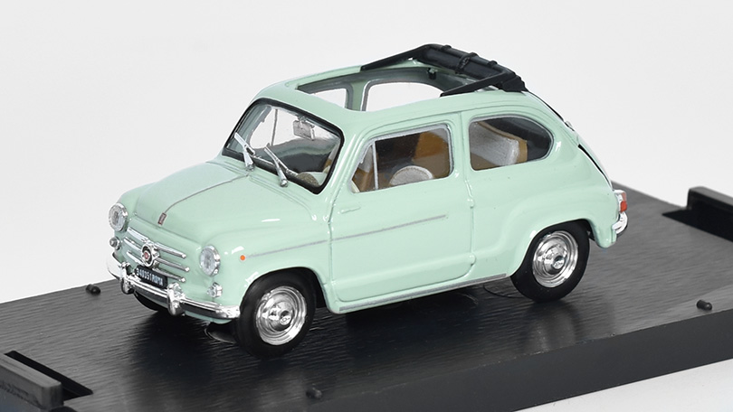 Fiat 600D 1960 tyrkysová 1:43 - Brumm