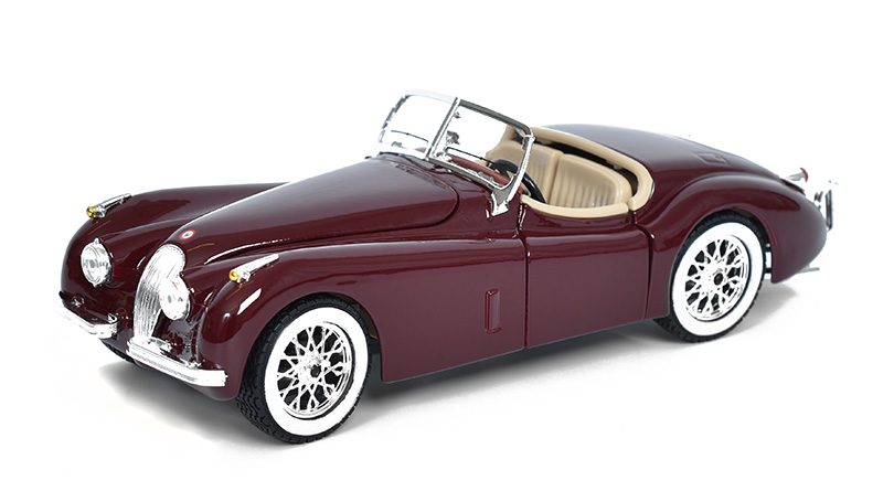 Jaguar XK120 Cabriolet 1953 1:24 - Bburago