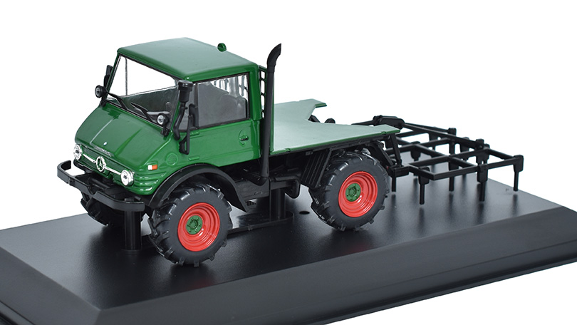 Unimog 406 1977 - 1:43 Hachette - Traktory. časopis s modelem #137