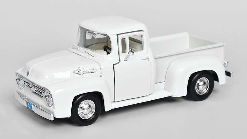 Ford F-100 Pick Up 1956 1:24 - MOTORMAX 