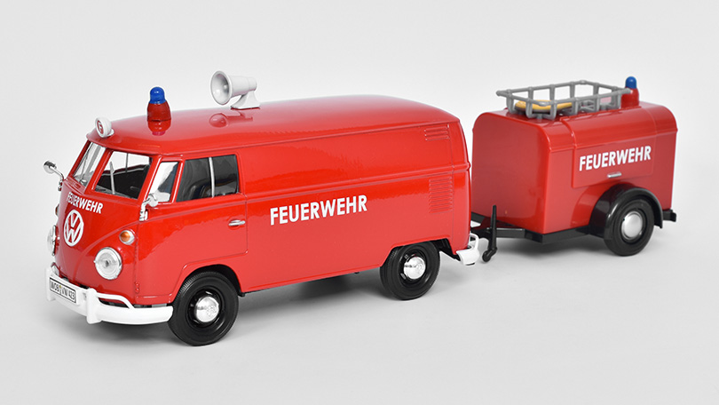 Volkswagen T1 Type 2 Van Feuerwehr s přívěsem 1962 1:24 - MOTORMAX