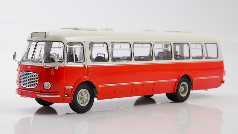 Škoda-706 RTO 1:43 MODIMIO - Naše autobusy časopis s modelem #35