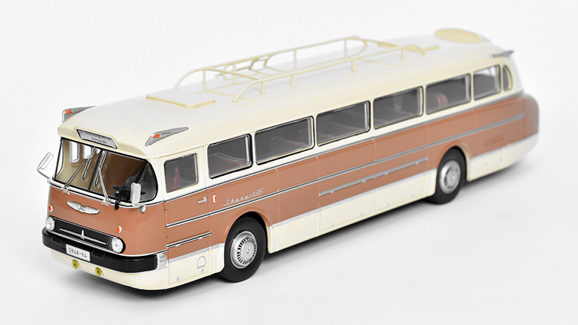 Ikarus 66 1972 autobus 1:43 - IXO Models 