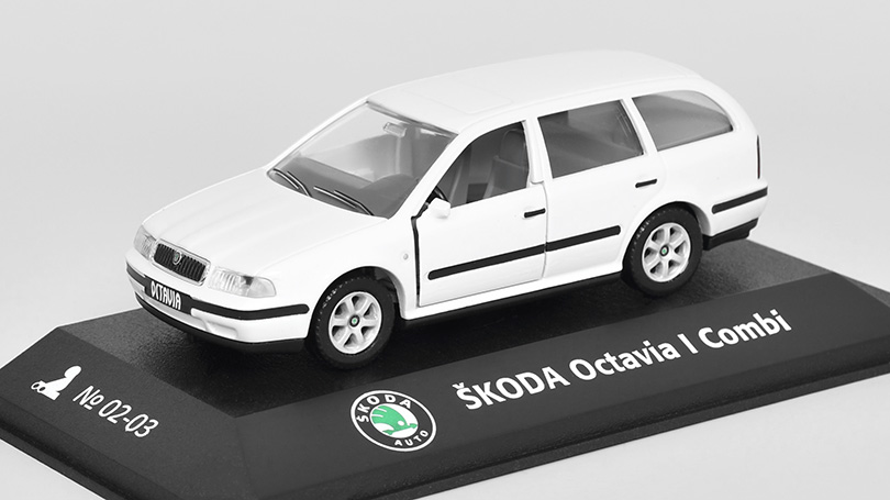 Škoda Octavia I Combi 1:43 - KADEN 