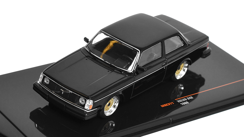 Volvo 242 1980 1:43 - IXO Models