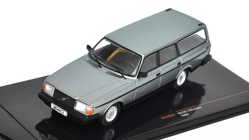 Volvo 240 Polar 1988 1:43 - IXO Models