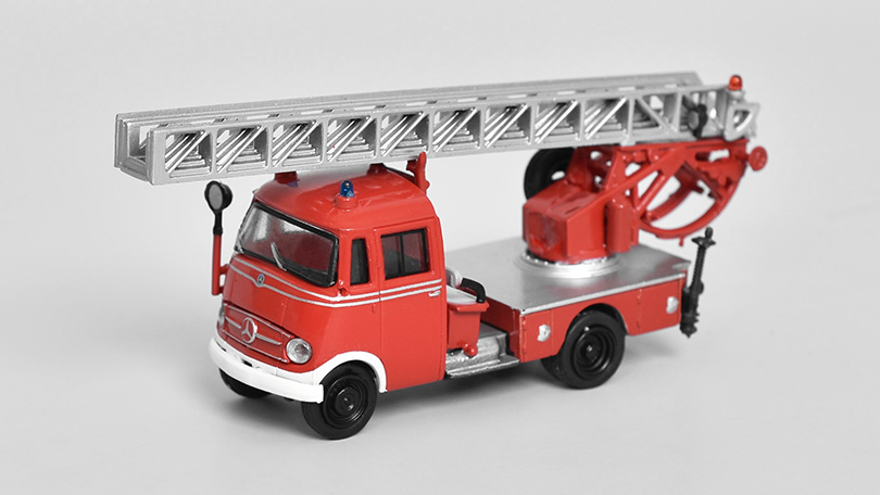 Mercedes-Benz L 319 DL 18 Feuerwehr 1:87 - Brekina