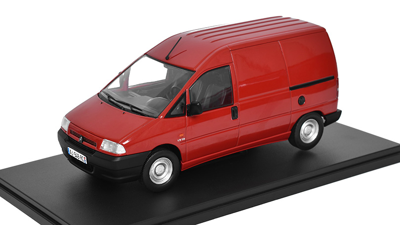 Citroen Jumpy Van 1995 1:24 - Hachette časopis s modelem