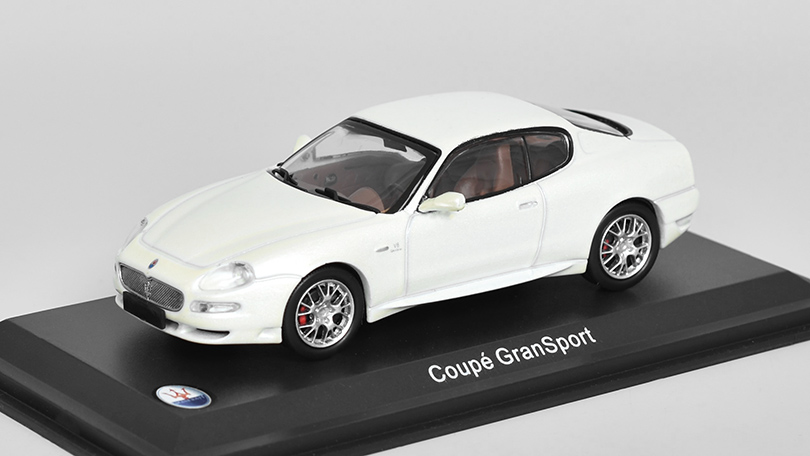 Maserati GranSport Coupe 2004 1:43 - Leo Models časopis s modelem