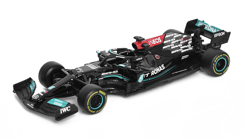 Mercedes-AMG F1 W12 E Performance #77 1:43 - Bburago