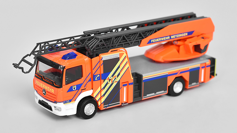 Mercedes-Benz Atego Feuerwehr Metzingen 1:87 - Herpa