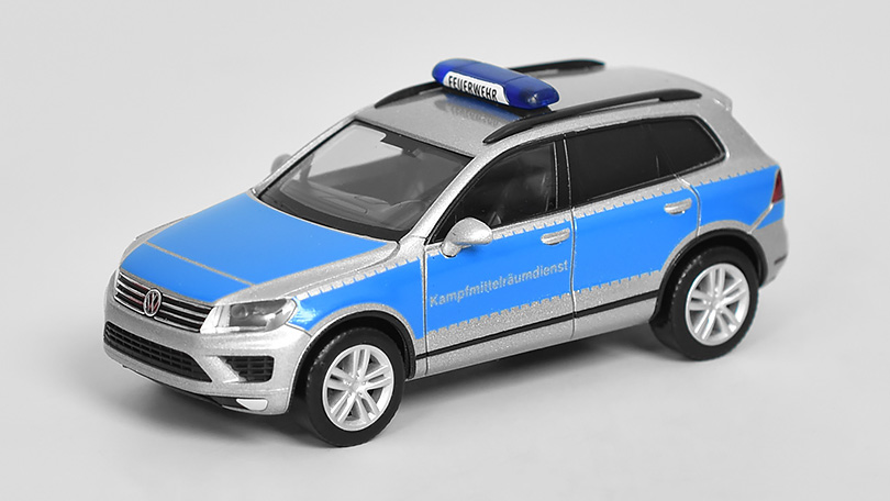 Volkswagen Touareg Kampfmittelräumdienst Schleswig 1:87 - Herpa