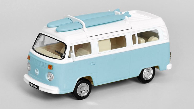 Volkswagen T2b Camper Van 1962 1:43 - NOREV