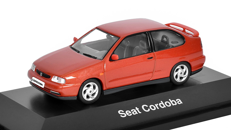 Seat Cordoba červená 1:43 - Seat Collection