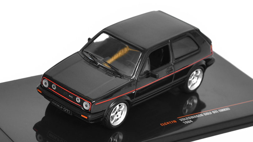 Volkswagen Golf II GTI 1984 1:43 - IXO Models