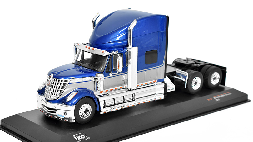 International Lonestar 2010 1:43 - IXO Models