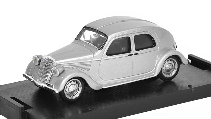 Lancia Aprilia 1a serie 1936 1:43 - Brumm 