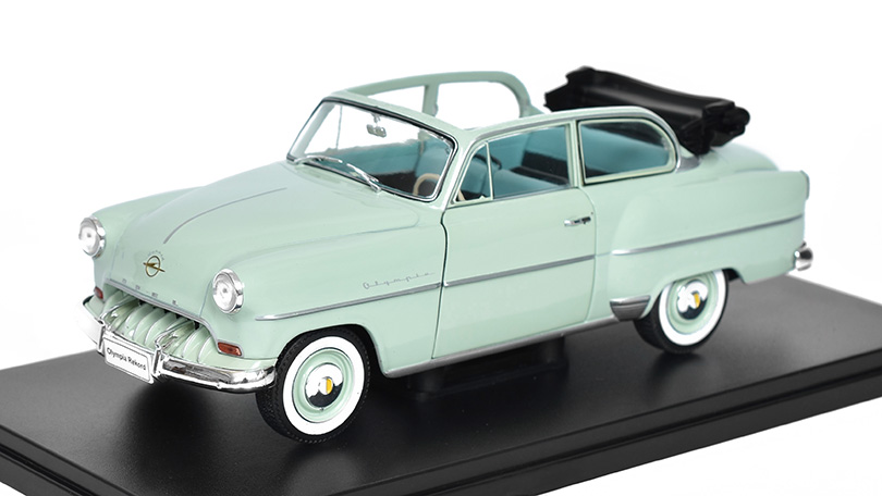 Opel Olympia Rekord 1:24 - WhiteBox 