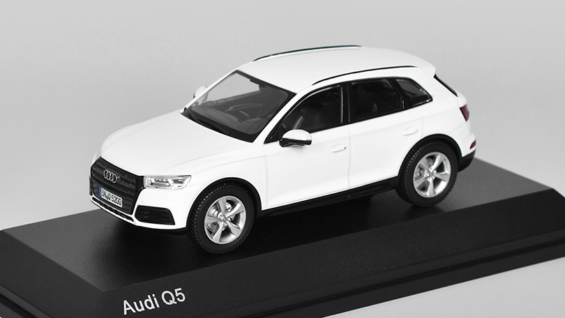 Audi Q5 2016 1:43 - Audi Collections