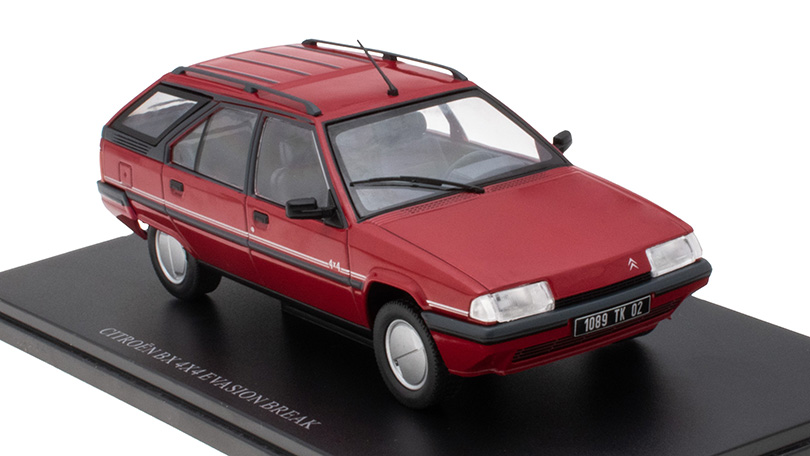 Citroen BX 4x4 Evasion Break 1:24 Hachette časopis s modelem