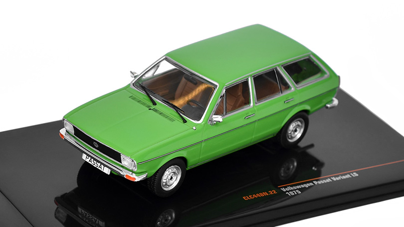 Volkswagen Passat Variant LS 1975 1:43 - IXO Models