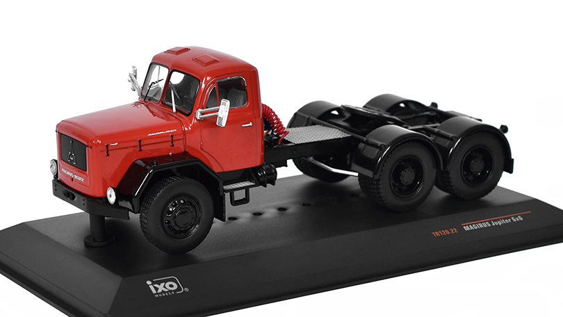 Magirus Jupiter 6x6 1:43 - IXO Models