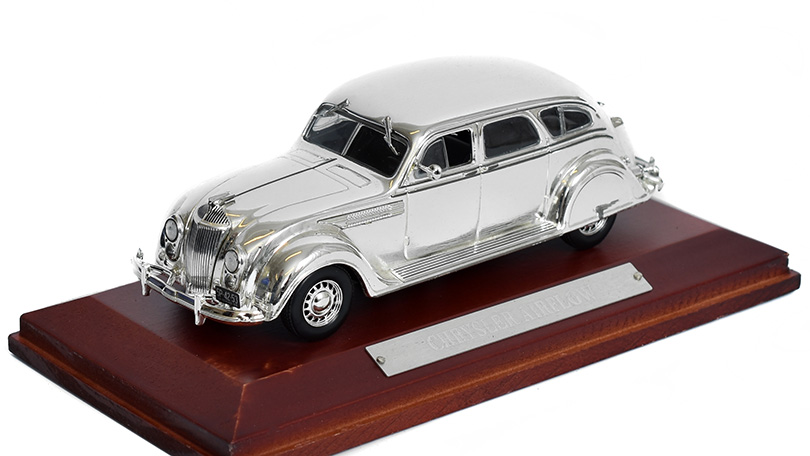 Chrysler Airflow 1:43 - Silver Cars Atlas časopis s modelem