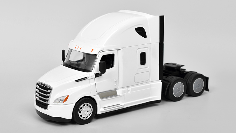 Freightliner Cascadia tahač 1:32 - Welly