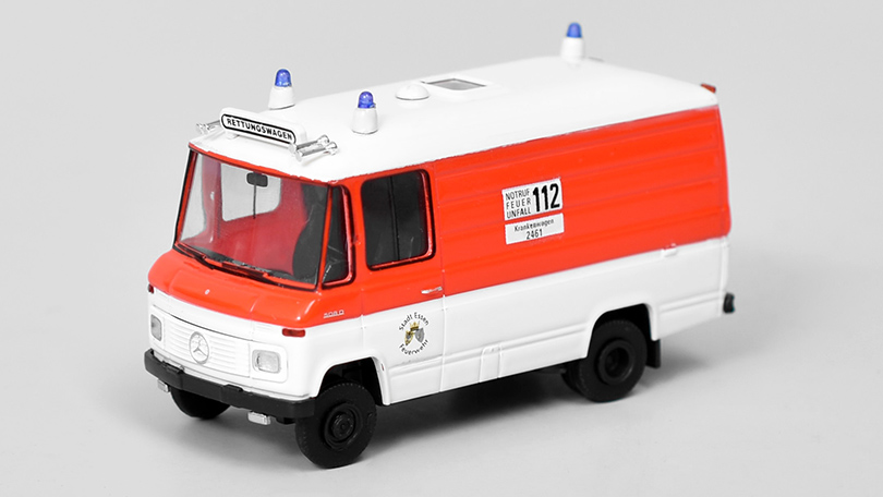 Mercedes L 508 RTW Hasiči Essen 1:87 - Brekina