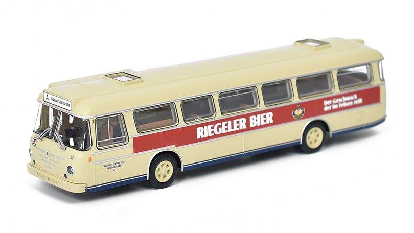 Bussing Senator 12D Freiburg / Riegeler 1:87 - Brekina