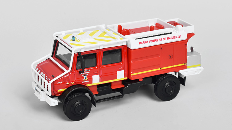 Mercedes-Benz Unimog U5000 Hasiči Marseille - 1:43 Bburago