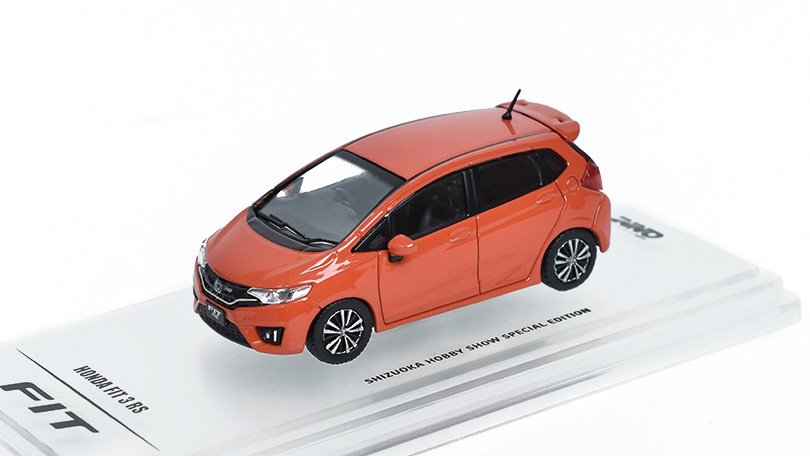 Honda Fit 3 RS 1:64 - INNO Models