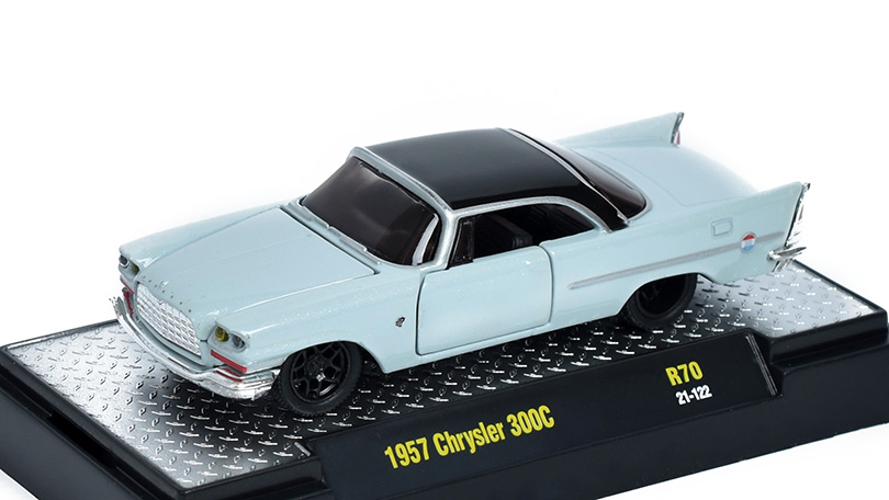 Chrysler 300C 1957 1:64 - M2 Machines