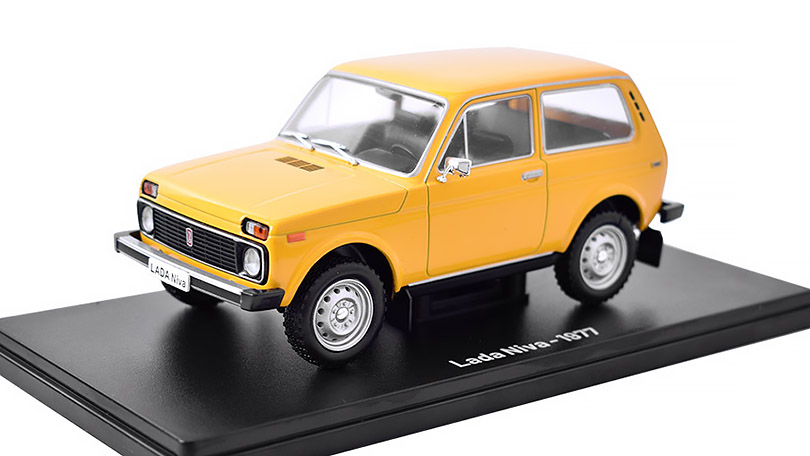 Lada Niva Vaz 2121 1977 1:24 - Hachette Samochody PRL #7 BAZAROVÉ ZBOŽÍ