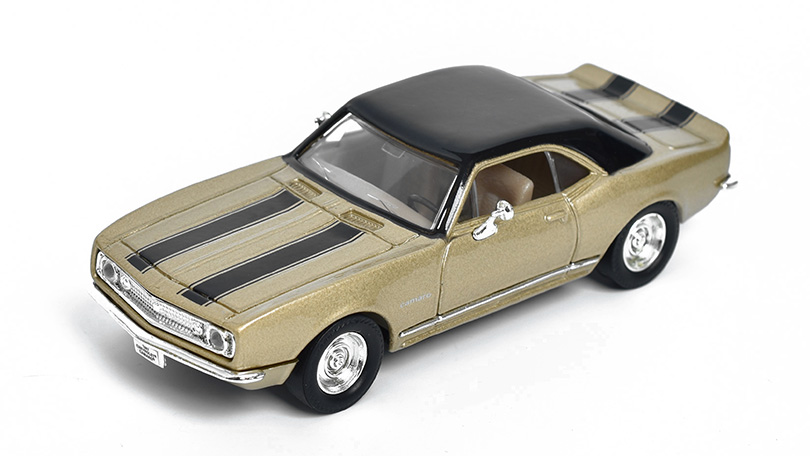 Chevrolet Camaro Z-28 1967 béžová 1:43 - Lucky Die Cast