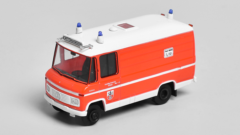 Mercedes L 508 RTW Hasiči Ratingen 1:87 - Brekina