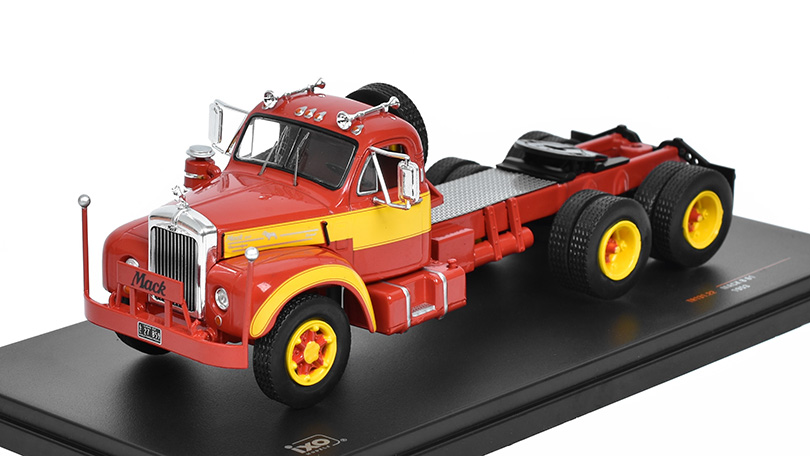 Mack B 61 1953 1:43 - IXO Models