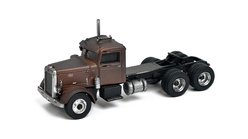 Peterbilt 281 hnědý 1:87 - Brekina