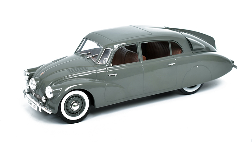 Tatra 87 1:18 - MCG